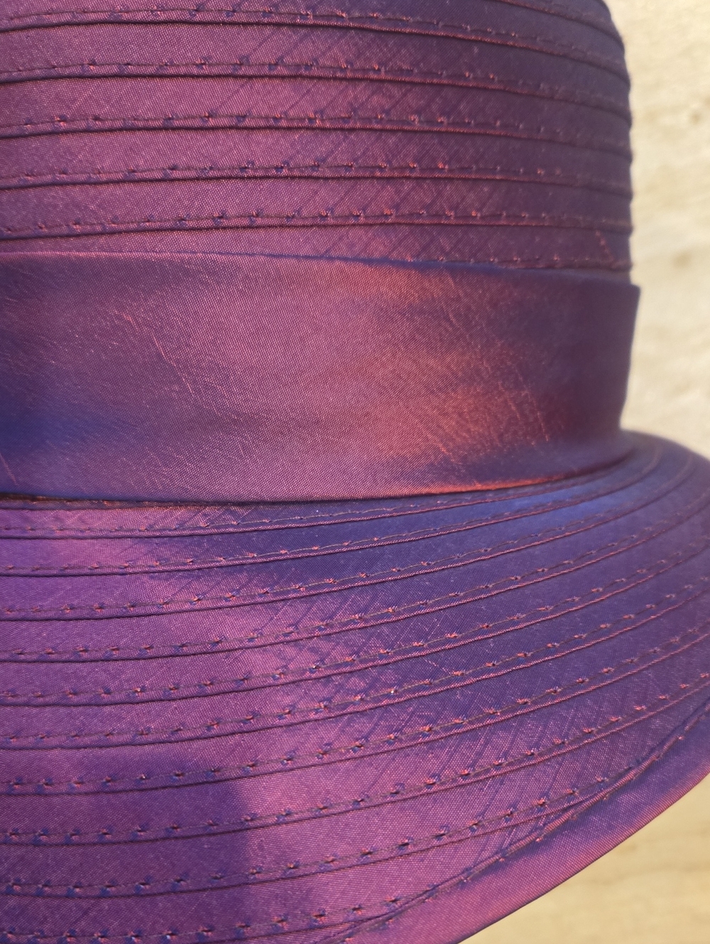 Giovannio New York Purple Iridescent Ribbon/Feather Accent Hat - Picture 7 of 11